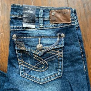 New with tags Silver Jeans 33x33
